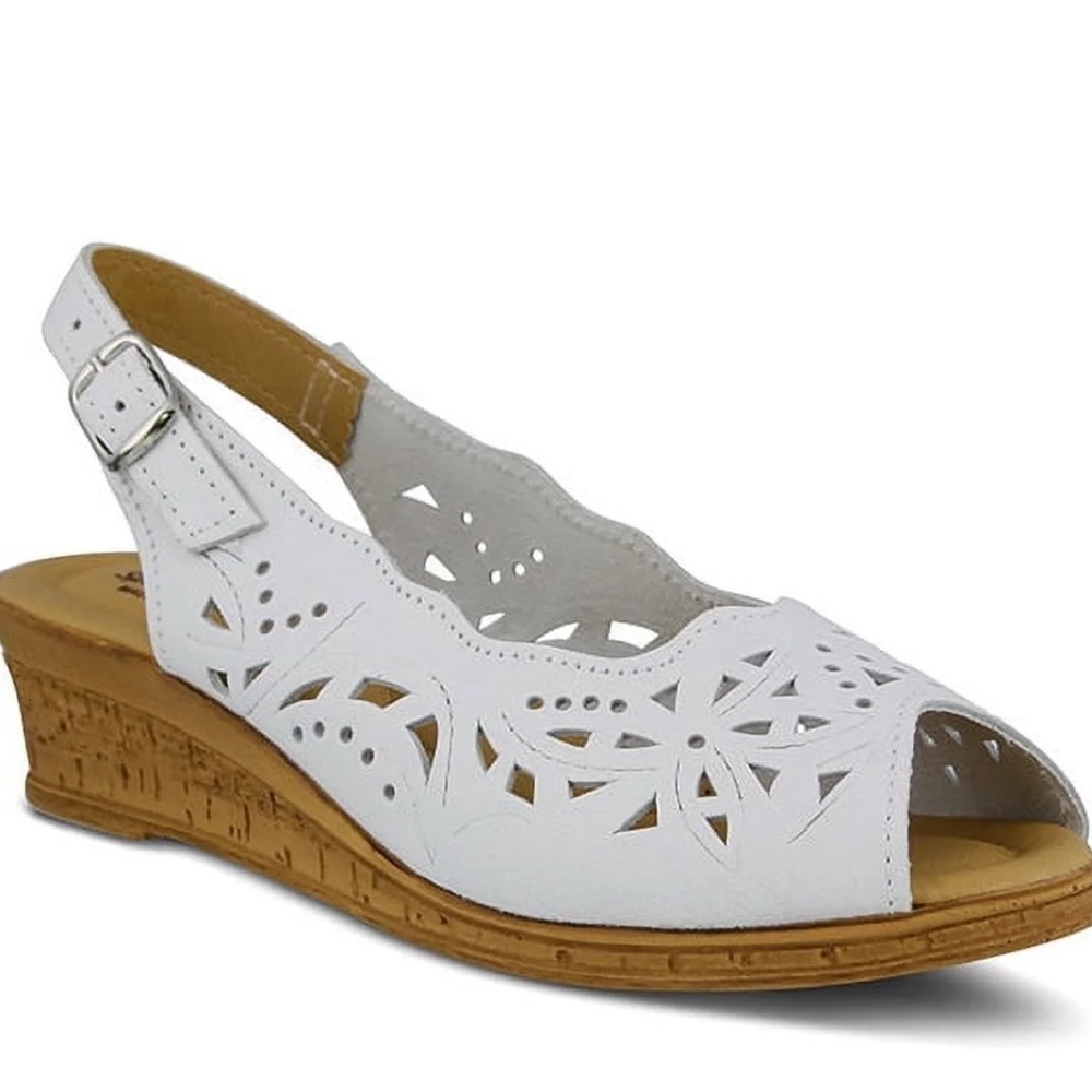 Spring Step White Floral Cutout Wedges! NWOT!